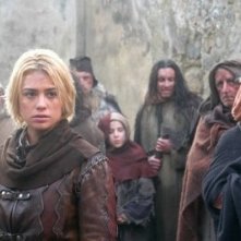 Martina Stella in una scena de 'La freccia nera'