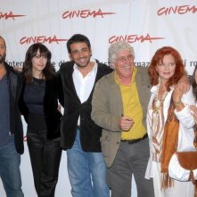 Fabio Volo, Anita Caprioli, Eugenio Cappuccio, Ninetto Davoli, Agostina Belli e Tresy Taddei a Roma per presentare il film Uno su due