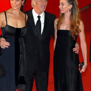 Festa del Cinema di Roma 2006: Richard Gere presenta 'L'imbroglio'. L'attore è in compagnia di Carey Lowell e Yvonne Sciò