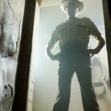 R. Lee Ermey in una scena di The Texas Chainsaw Massacre: The Origin