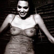 Angelina Jolie 31982