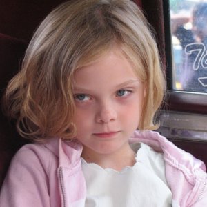 Elle Fanning in una scena di Babel