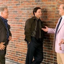 Jack Nicholson, Mark Wahlberg e Martin Sheen in una scena di The Departed