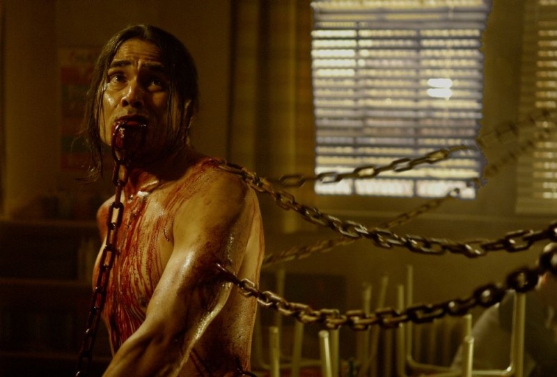 J. LaRose in una scena di Saw  3