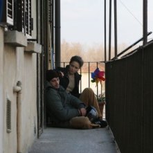 Fabio Ghidoni con Valeria Golino in una scena del film A casa nostra