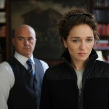 Luca Zingaretti con Valeria Golino in una scena del film A casa nostra