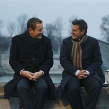 Dany Boon con Daniel Auteuil in una scena del film Il mio migliore amico
