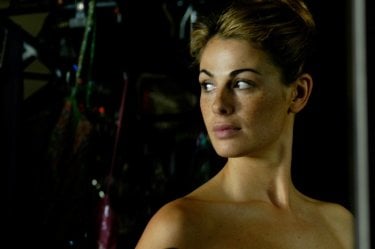 Vanessa Incontrada in una scena del film Quale amore