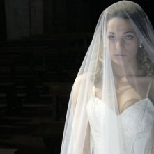 Laura Chiatti in una scena del film L'amico di famiglia