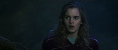 L'attrice Emma Watson in una scena del film Harry Potter e l'Ordine della Fenice