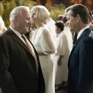 Anthony Hopkins e William H. Macy in una scena di Bobby