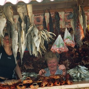 Una scena del film La strada di Levi