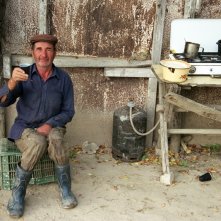 Una scena del film La strada di Levi