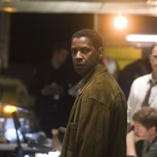 Denzel Washington in una scena di Deja Vu di Tony Scott