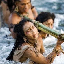 Mayra Serbulo in una scena del film Apocalypto