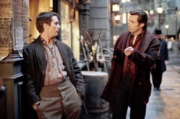 Hugh Jackman e Christian Bale in una scena del film 'The Prestige'