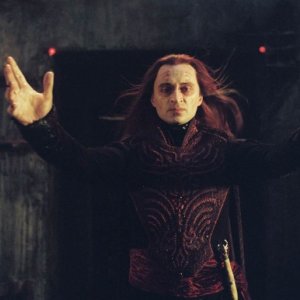 Robert Carlyle in una sequenza di Eragon