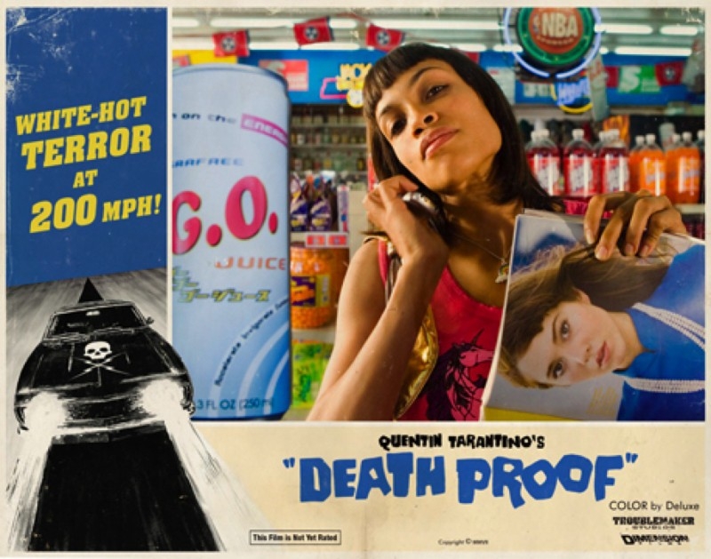 Rosario Dawson In Una Lobbycard Promozionale Realizzata Per Death Proof Uno Dei Due Episodi Di Grind House 35022