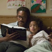 Jaden Smith e Will Smith in una scena del film La ricerca della felicità