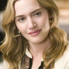 Una splendida Kate Winslet in una sequenza de L'amore non va in vacanza