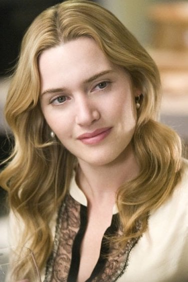 Una splendida Kate Winslet in una sequenza de L'amore non va in vacanza