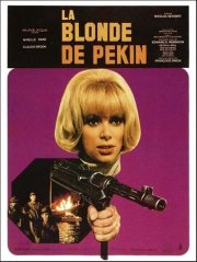 La locandina di La bionda di Pechino