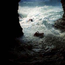 Una suggestiva scena del film The Guardian