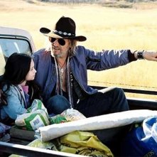 Jodelle Ferland e Jeff Bridges in una sequenza di Tideland