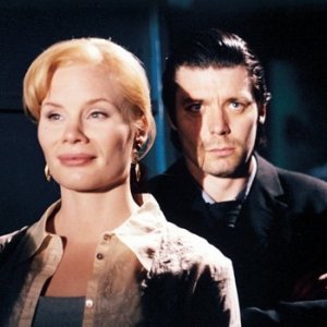 Una scena del film Le luci della sera