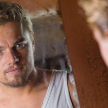 DiCaprio in una scena del film Blood Diamond - Diamanti di sangue