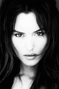 Un magnetico e seducente primo piano di Monica Bellucci