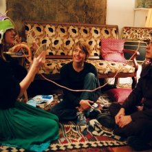 Gael García Bernal e Charlotte Gainsbourg in una immagine del film L'arte del sogno
