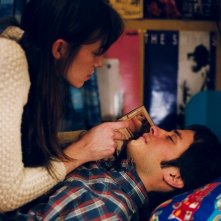 Gael García Bernal e Charlotte Gainsbourg in una scena del film L'arte del sogno diretto da Michel Gondry