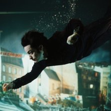 Gael García Bernal in una scena del film L'arte del sogno (The Science of Sleep, 2005, di M. Gondry)