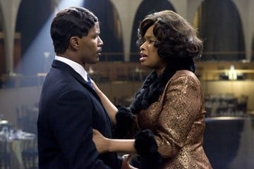 Jamie Foxx insieme a Jennifer Hudson in una scena di Dreamgirls