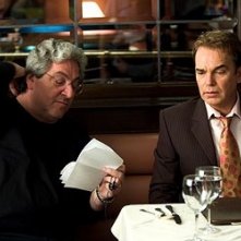 Ramis e John Cusack in una scena del film The Ice Harvest