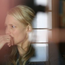 Una bella immagine di Robin Wright Penn in una scena di Complicità e sospetti