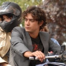 Riccardo Scamarcio e Laura Chiatti in una scena di Ho voglia di te