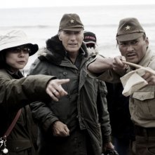 Clint Eastwood Yuki Ishimaru E Ken Watanabe Sul Set Di Lettere Da Iwo Jima 36794