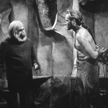 Charlton Heston e Maurice Evans in una scena de Il pianeta delle scimmie