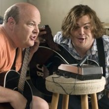 Jack Black e Kyle Gass in una sequenza di Tenacious D e il destino del rock