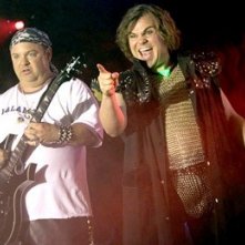 Jack Black con Kyle Gass in una scena di Tenacious D in 'The Pick of Destiny'