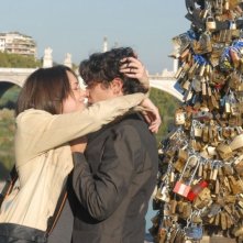 Una scena d'amore per Riccardo Scamarcio e Laura Chiatti in una scena del film Ho voglia di te