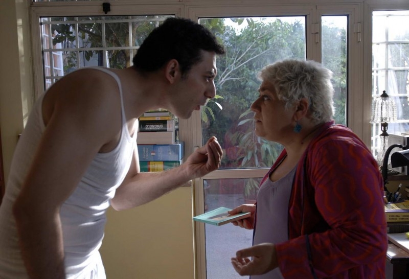 Serra Yilmaz E Luca Argentero In Una Scena Di Saturno Contro 37183