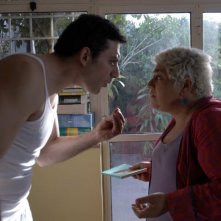 Serra Yilmaz e Luca Argentero in una scena di Saturno Contro