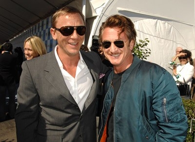 Daniel Craig E Sean Penn Sul Red Carpet Degli Independent Spirit Awards 2007 37324