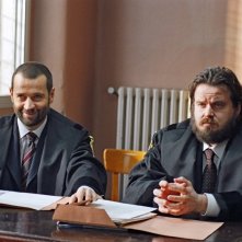 Fabio Volo con Giuseppe Battiston in una scena del film Uno su due