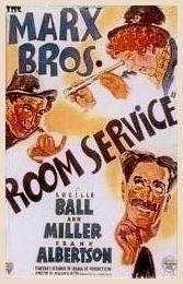 La locandina di Servizio in camera