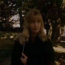 Una immagine di Sheryl Lee in una scena di FUOCO CAMMINA CON ME