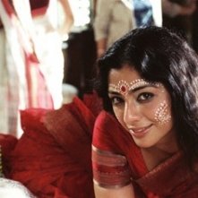 l'attrice Tabu in una scena del film The Namesake